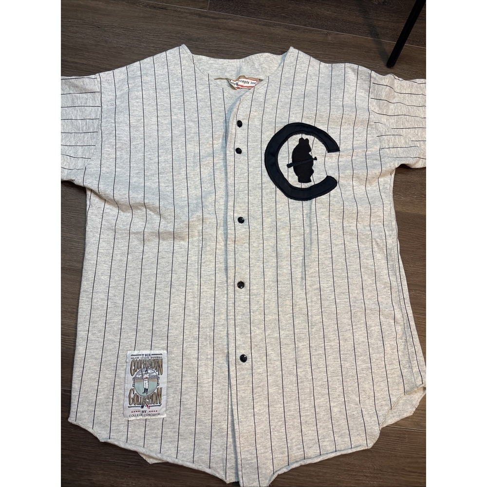 Vintage 90's MLB Chicago Cubs Striped Gray Button Down Jersey Tee Shirt - Medium